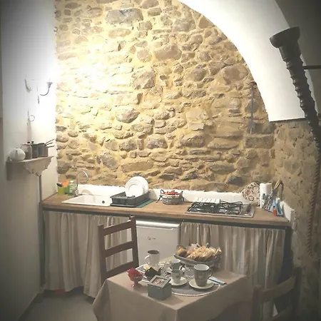 Dulcis Aquae Apartment Dolceacqua